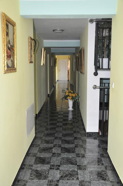 شقة Residenz Saturn ليبا المظهر الخارجي الصورة